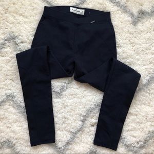 Navy Abercrombie kids leggings
